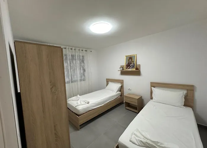 Lägenhet Deluxe Përmet